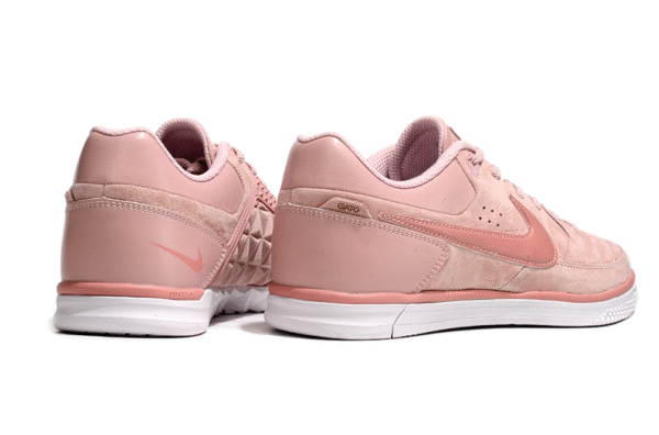 Giày đá banh Nike Streetgato IC hồng - Image 4