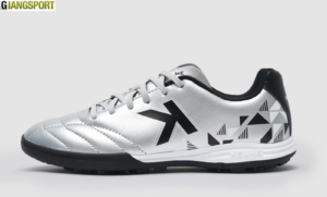 Kelme Stazzle