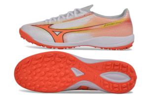 Alternative view of Mizuno Anpha Elite TF cam
